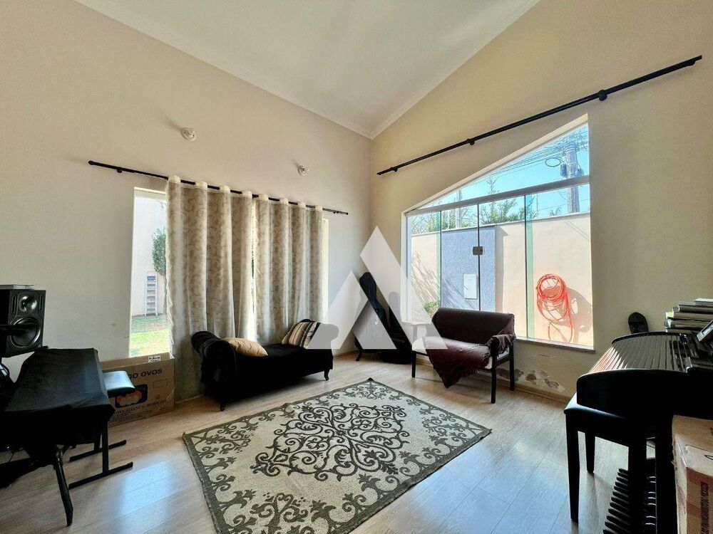 Casa, 4 quartos, 243 m² - Foto 4