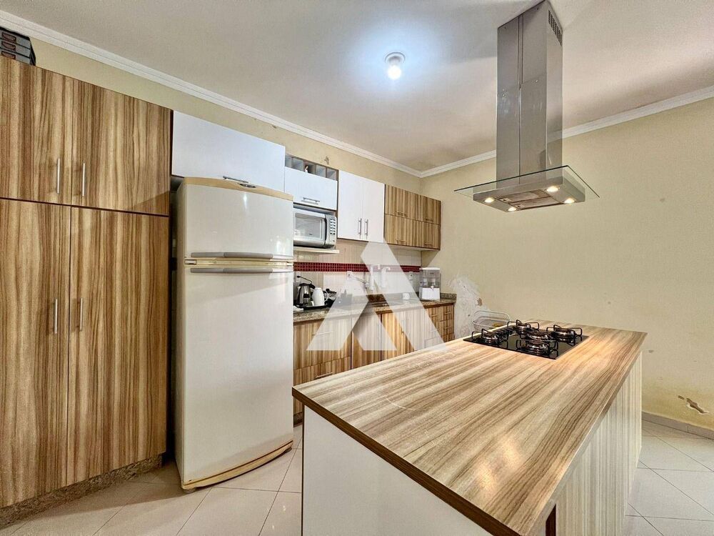 Casa, 4 quartos, 243 m² - Foto 29