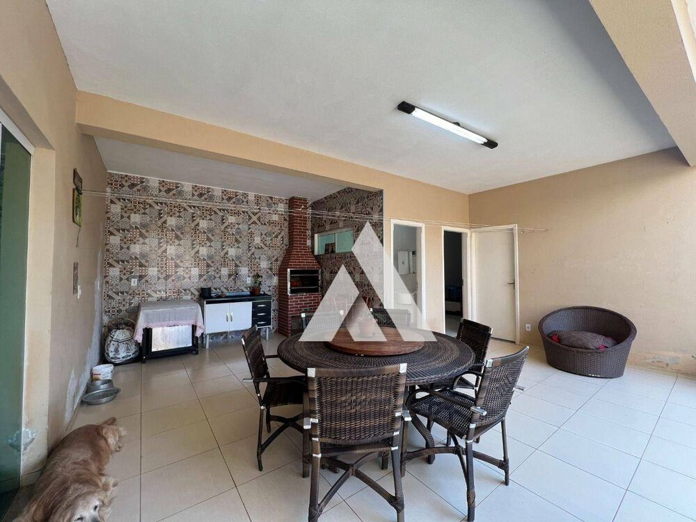 Casa, 4 quartos, 243 m² - Foto 8