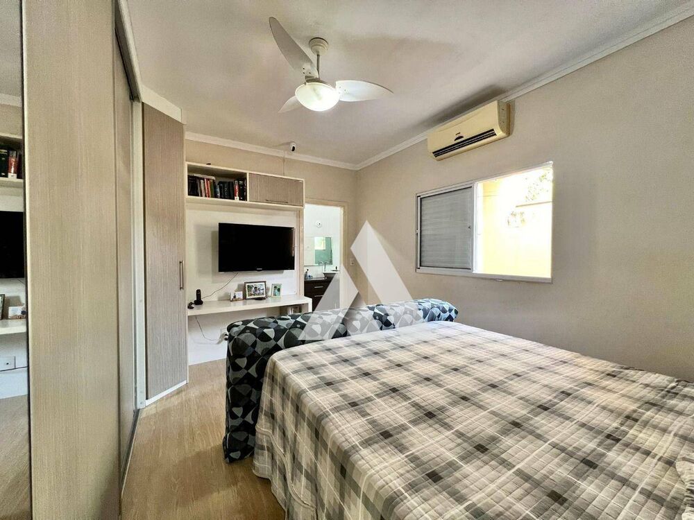 Casa, 4 quartos, 243 m² - Foto 19
