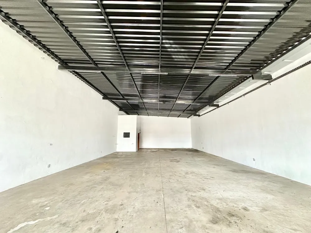 Depósito-Galpão, 220 m² - Foto 1