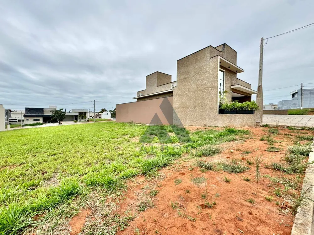 Loteamento e Condomínio, 360 m² - Foto 1