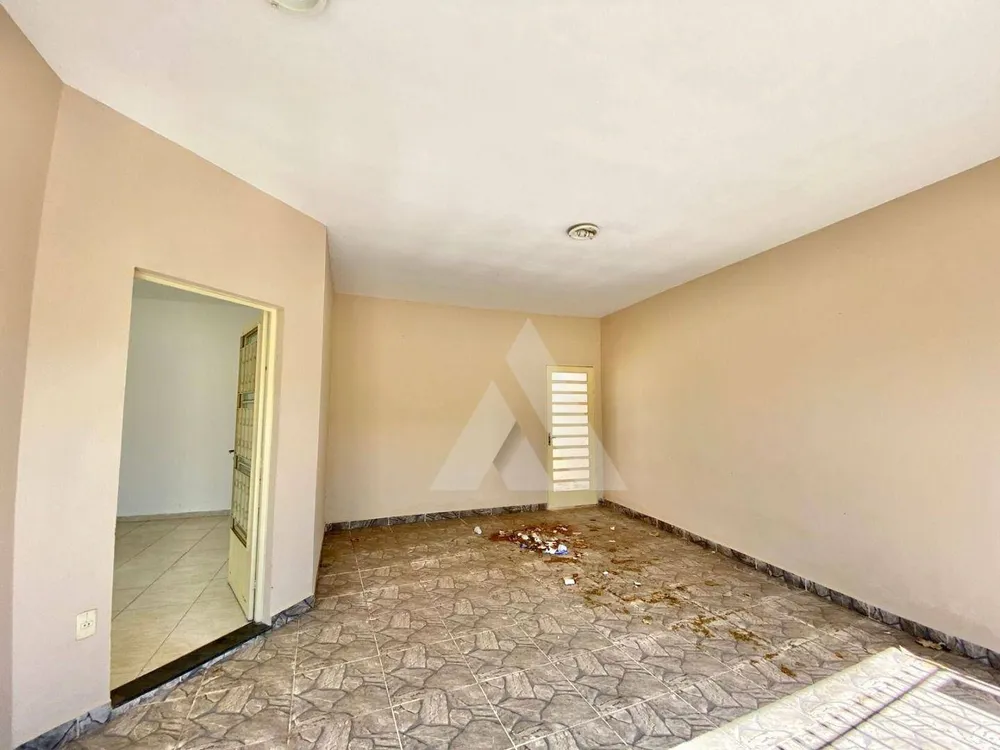Casa, 2 quartos, 80 m² - Foto 1