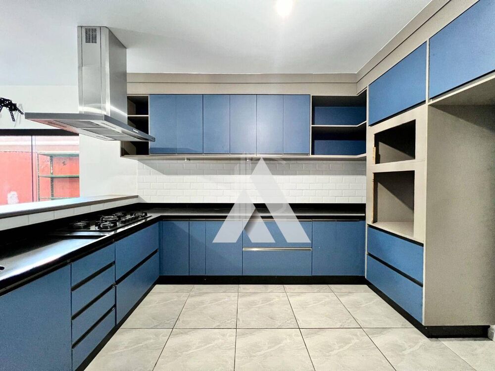 Casa à venda com 2 quartos, 100m² - Foto 30
