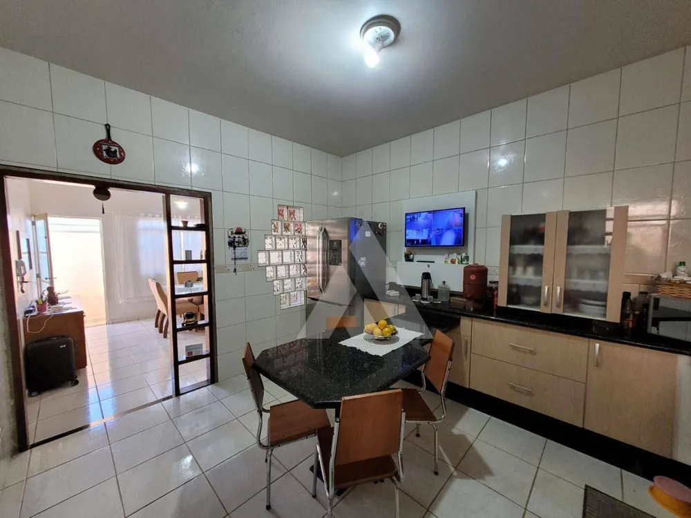 Casa, 4 quartos, 320 m² - Foto 6