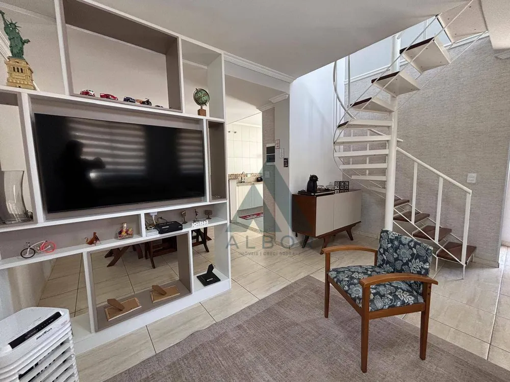 Casa, 3 quartos, 133 m² - Foto 2