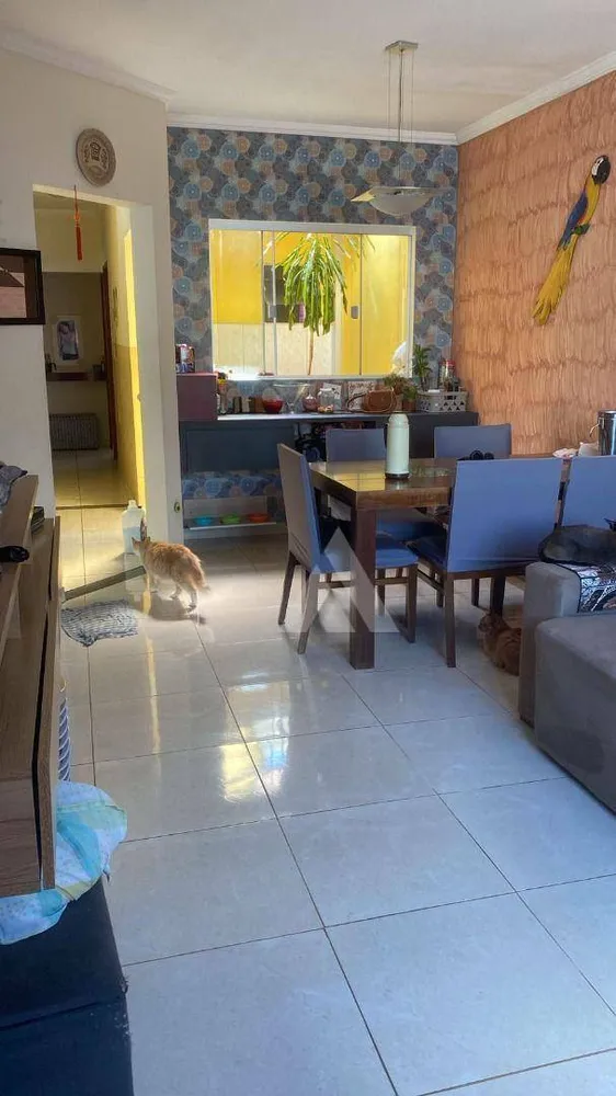 Casa, 3 quartos, 90 m² - Foto 1