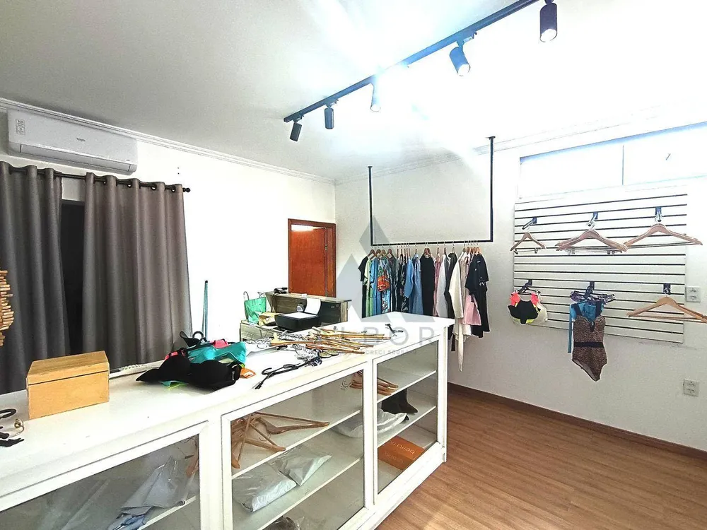 Casa, 3 quartos, 200 m² - Foto 3