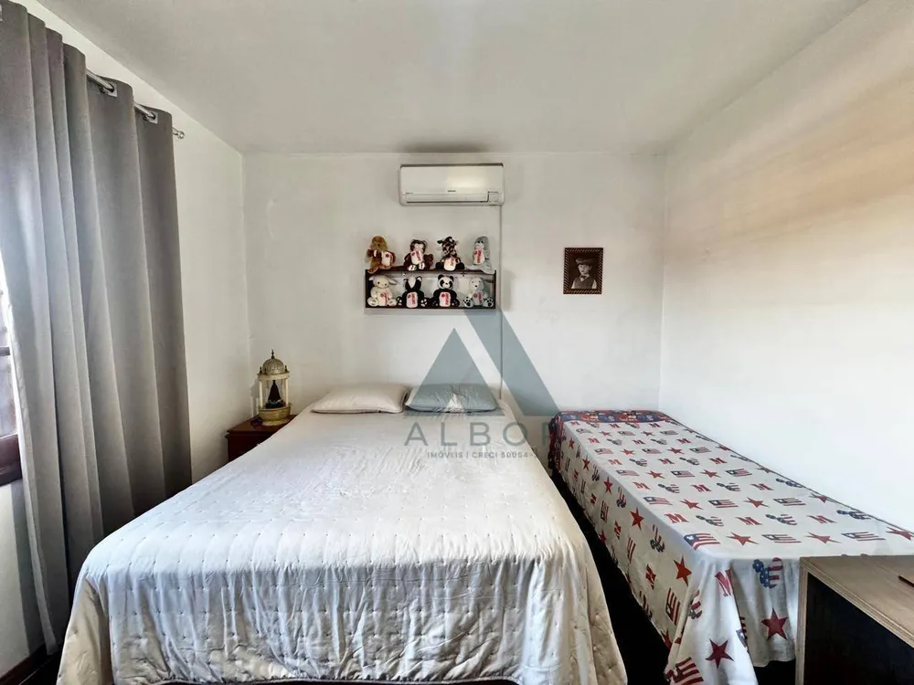 Casa, 3 quartos, 252 m² - Foto 13
