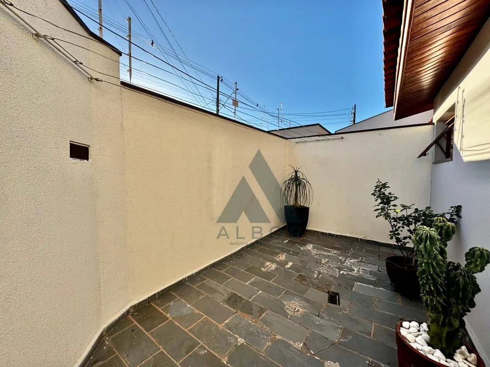 Casa, 3 quartos, 252 m² - Foto 9