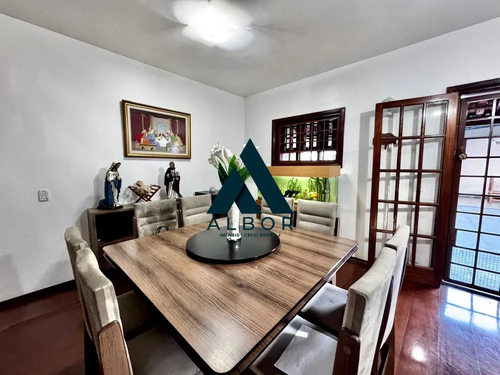 Casa, 3 quartos, 252 m² - Foto 7