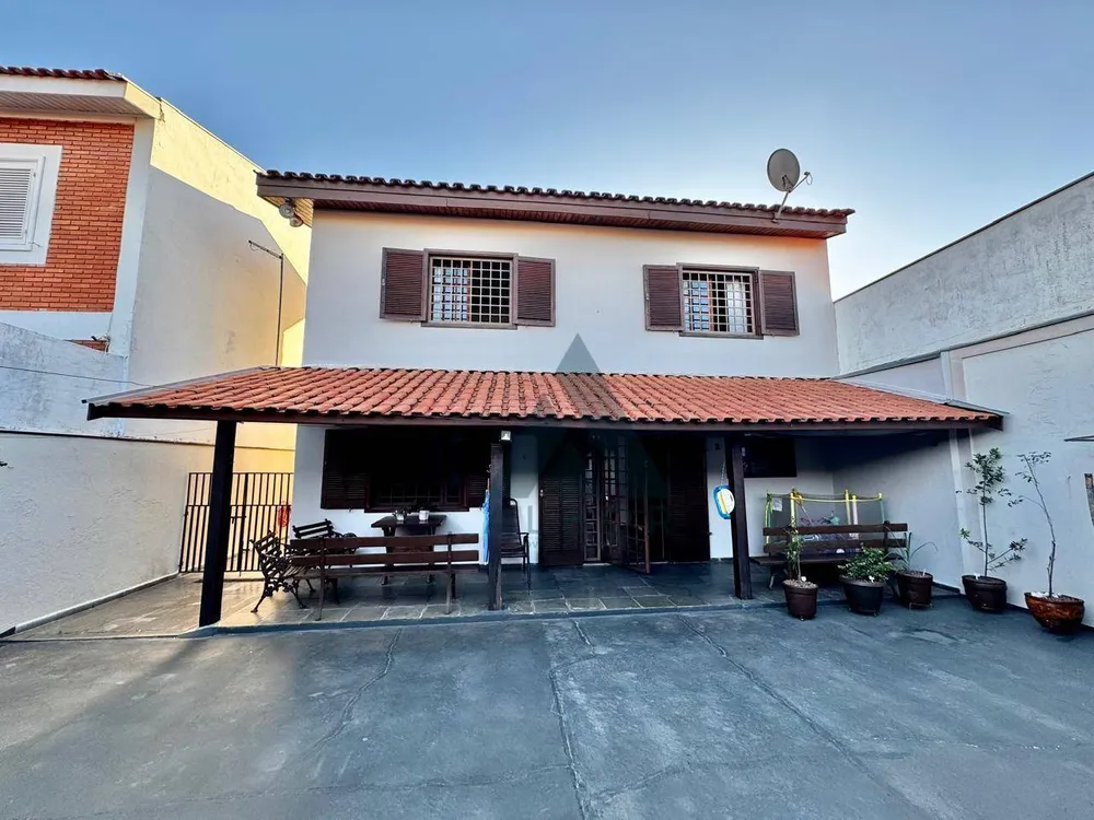 Casa, 3 quartos, 252 m² - Foto 3