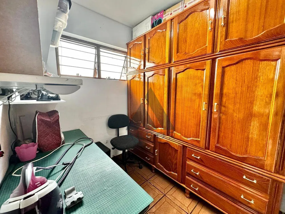 Casa, 3 quartos, 252 m² - Foto 10