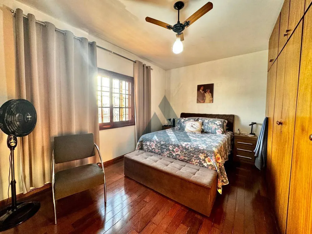 Casa, 3 quartos, 252 m² - Foto 14