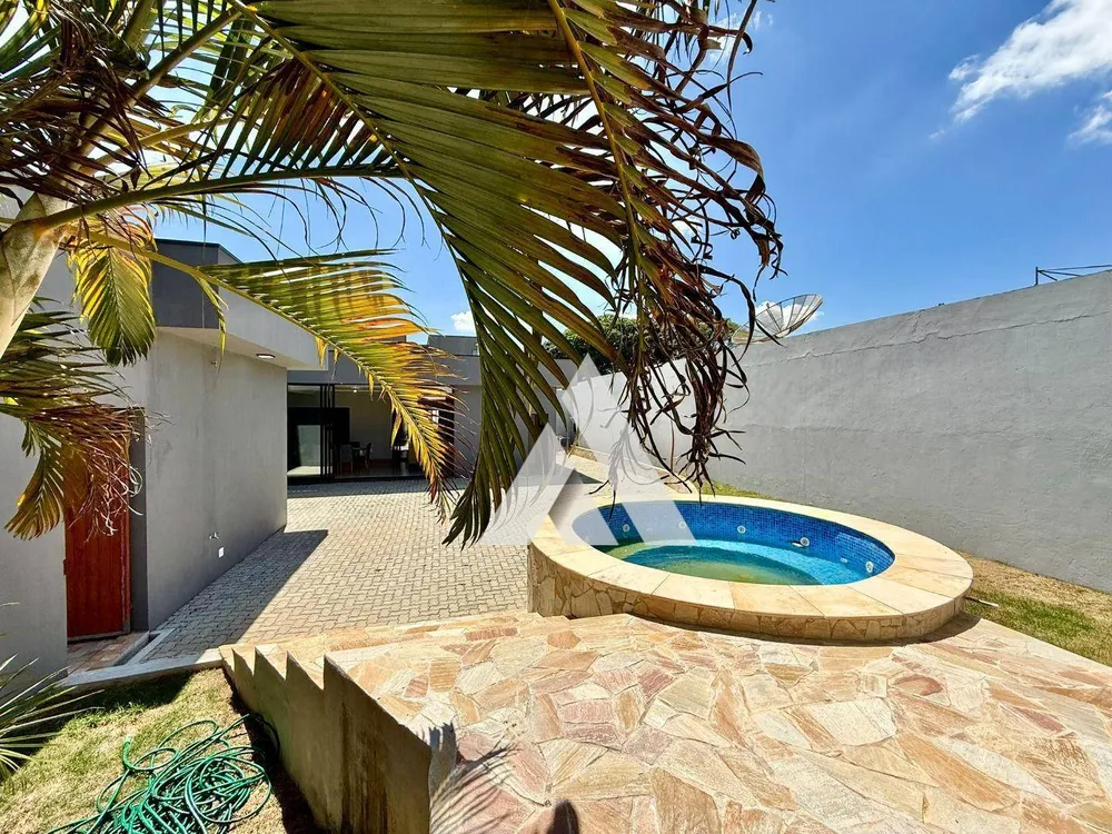 Chácara, 3 quartos, 2499 m² - Foto 30