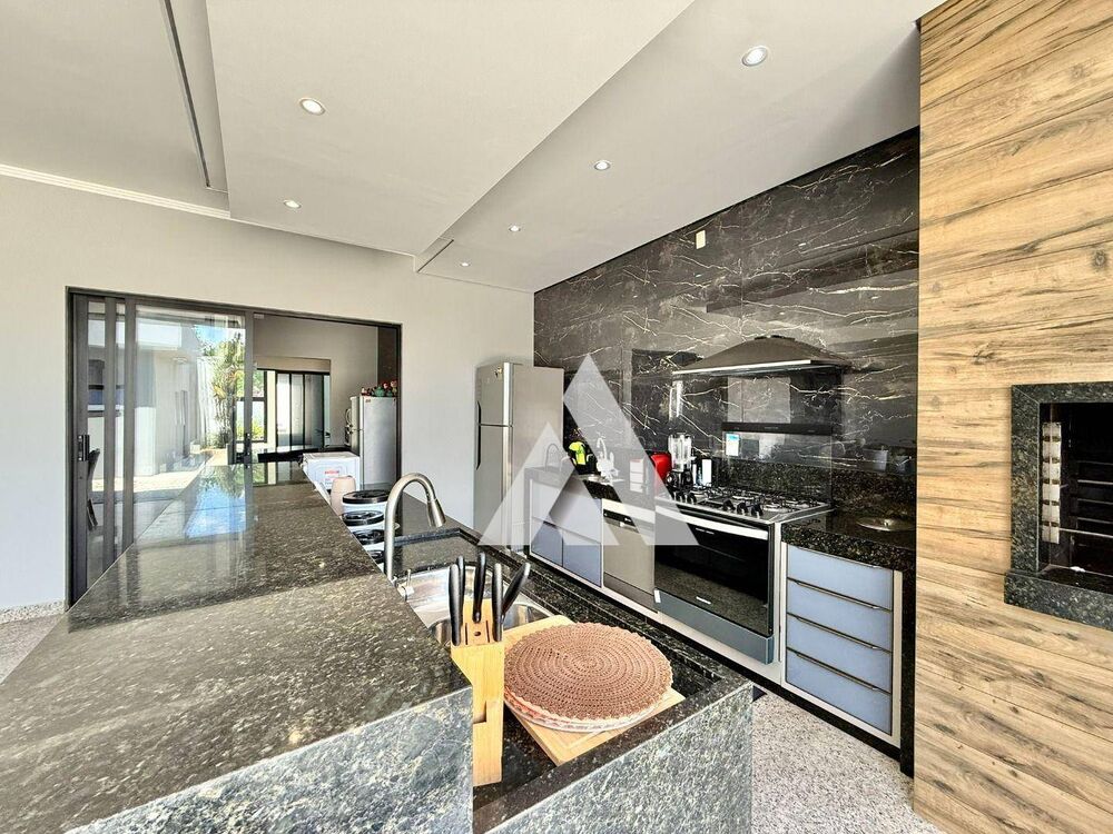 Chácara à venda com 3 quartos, 650m² - Foto 16