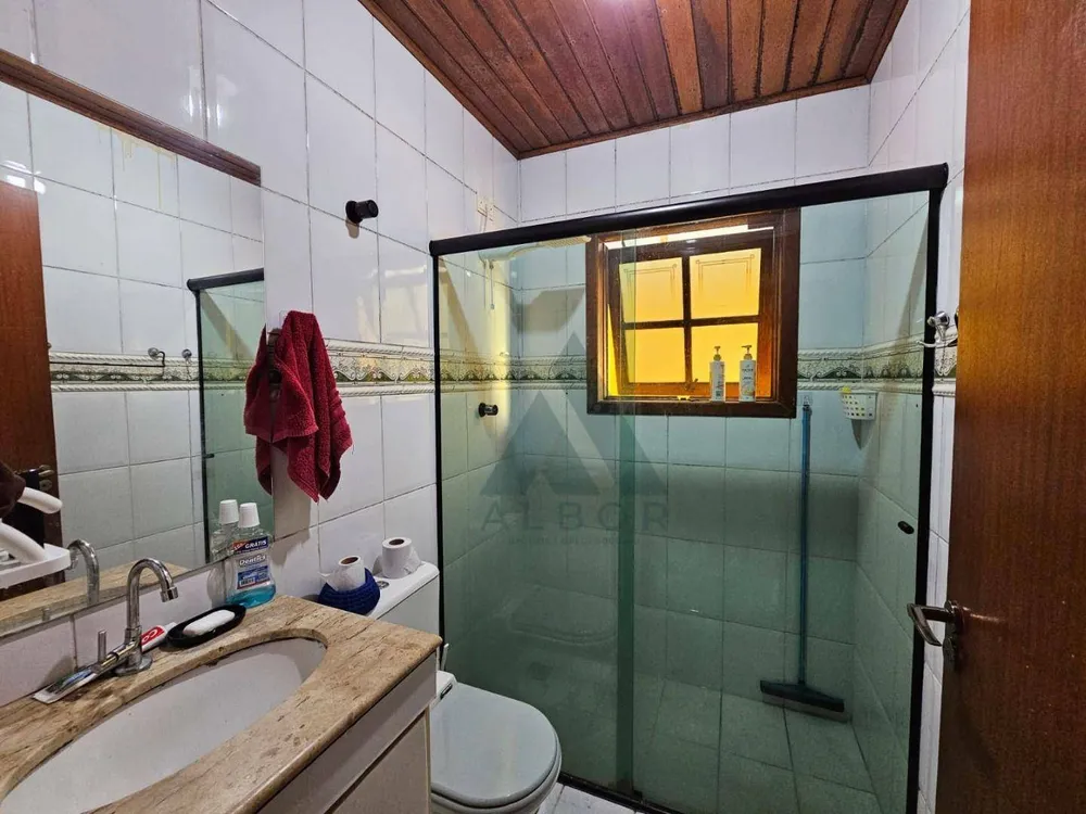 Casa, 3 quartos, 220 m² - Foto 3