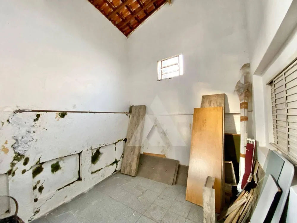 Casa, 3 quartos, 202 m² - Foto 3