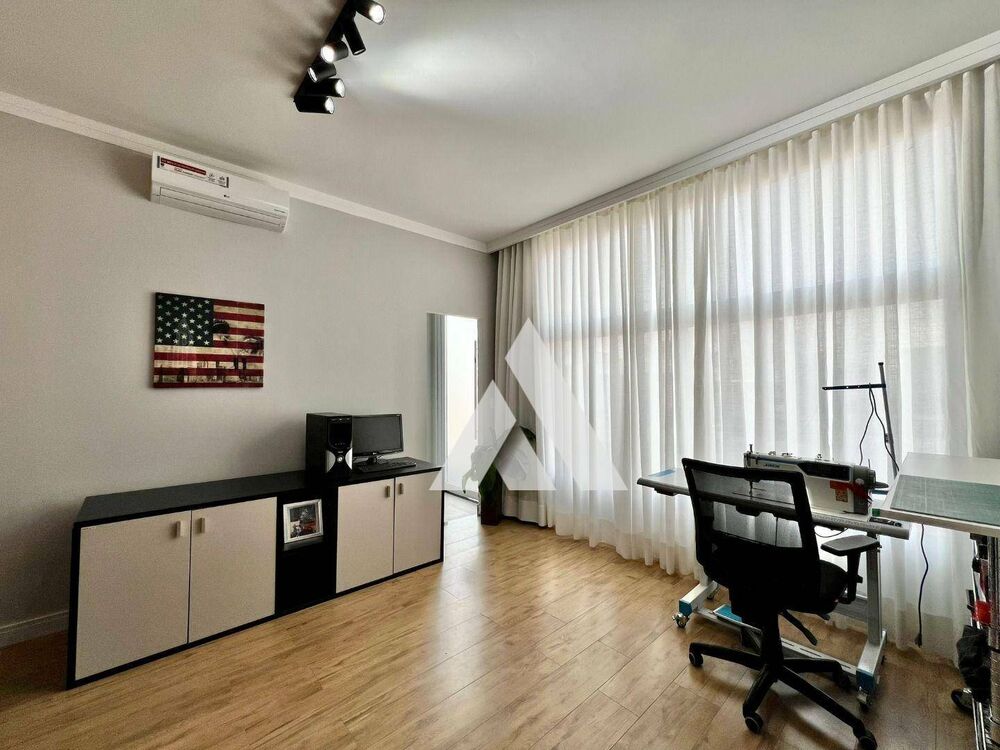 Casa de Condomínio à venda com 3 quartos, 190m² - Foto 3