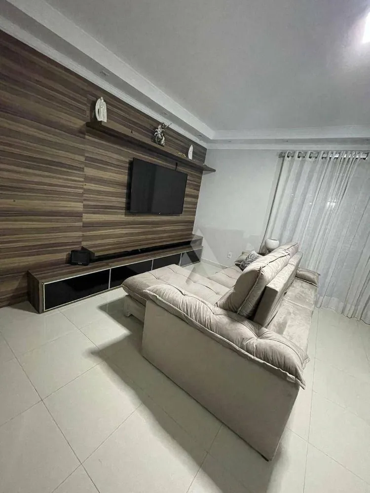 Apartamento, 3 quartos, 168 m² - Foto 2