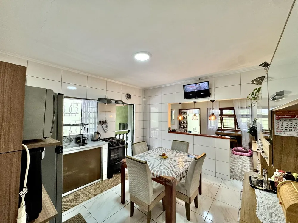 Casa, 3 quartos, 247 m² - Foto 5