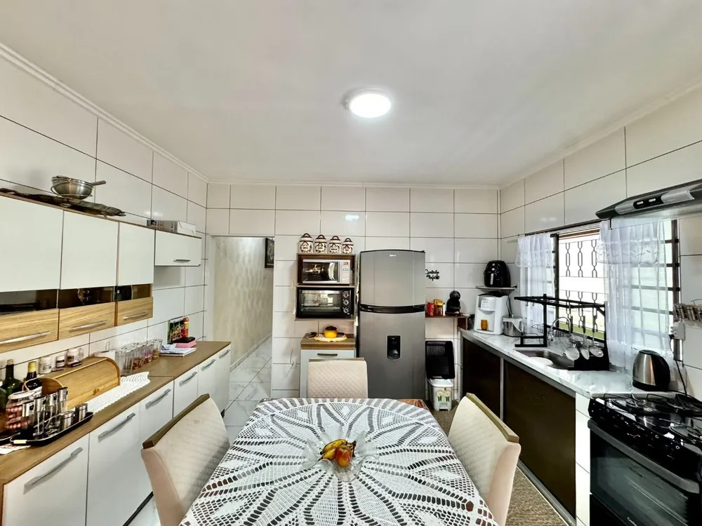 Casa, 3 quartos, 247 m² - Foto 4