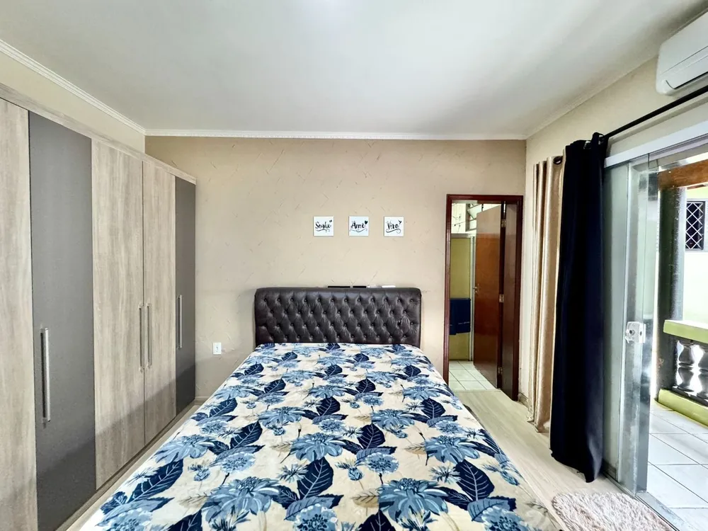 Casa, 3 quartos, 247 m² - Foto 10