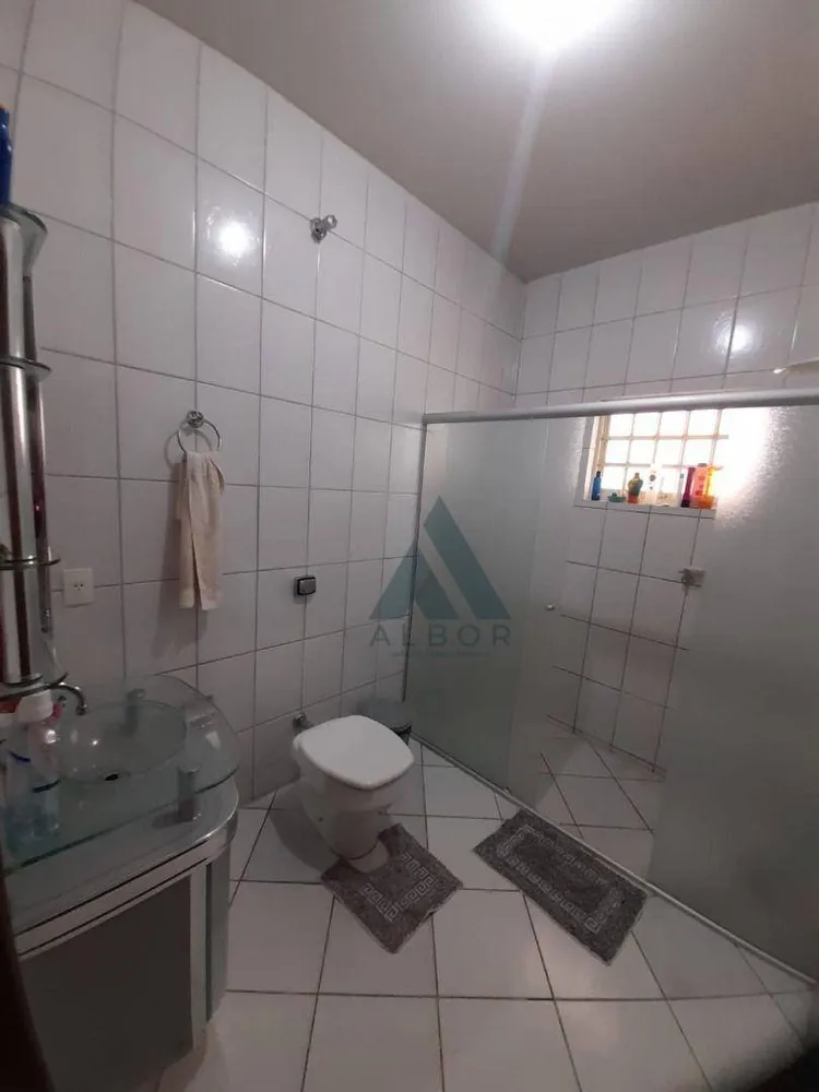 Casa, 3 quartos, 247 m² - Foto 4