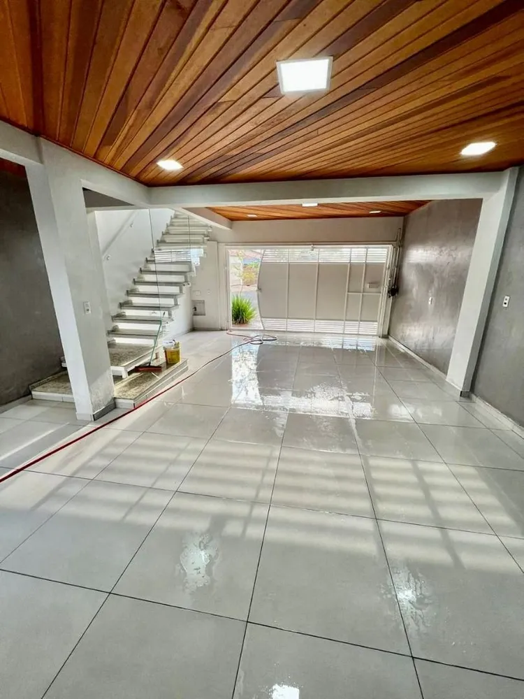 Casa, 3 quartos, 260 m² - Foto 3