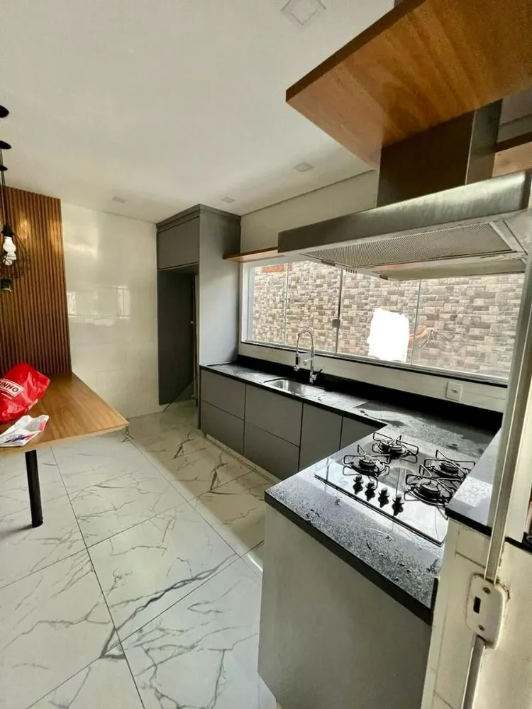 Casa, 3 quartos, 260 m² - Foto 4