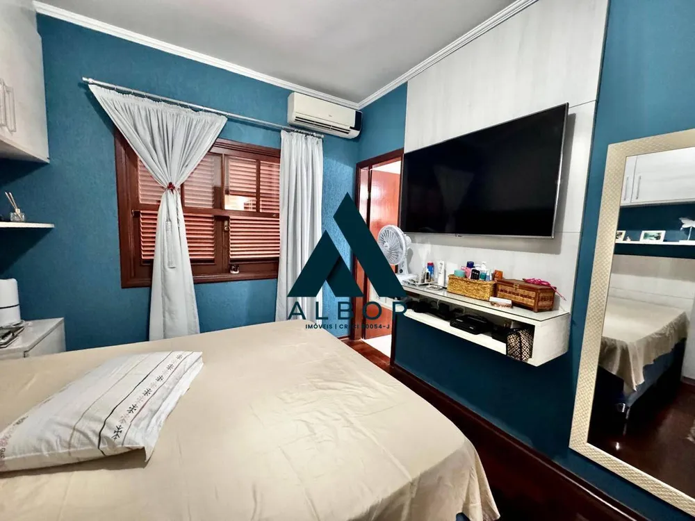 Casa, 3 quartos, 210 m² - Foto 14