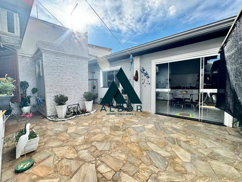 Casa, 3 quartos, 210 m² - Foto 3