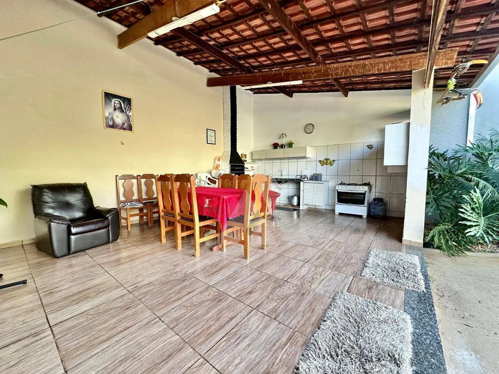 Casa, 3 quartos, 220 m² - Foto 9