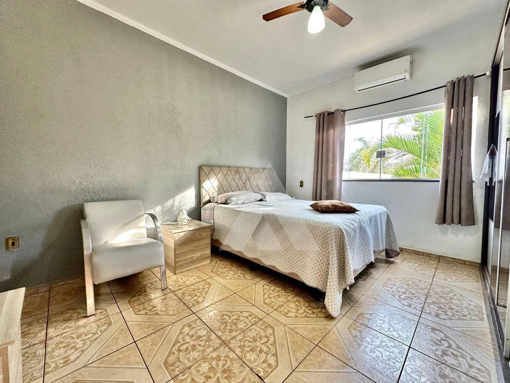 Casa, 3 quartos, 220 m² - Foto 16