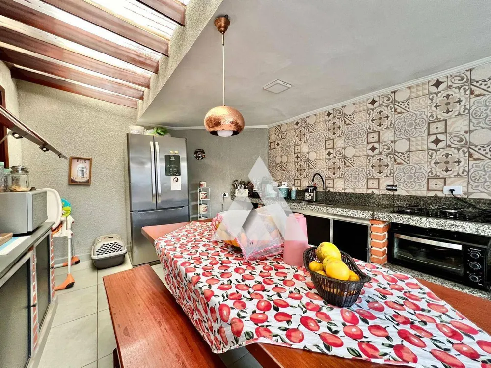 Casa, 3 quartos, 262 m² - Foto 16