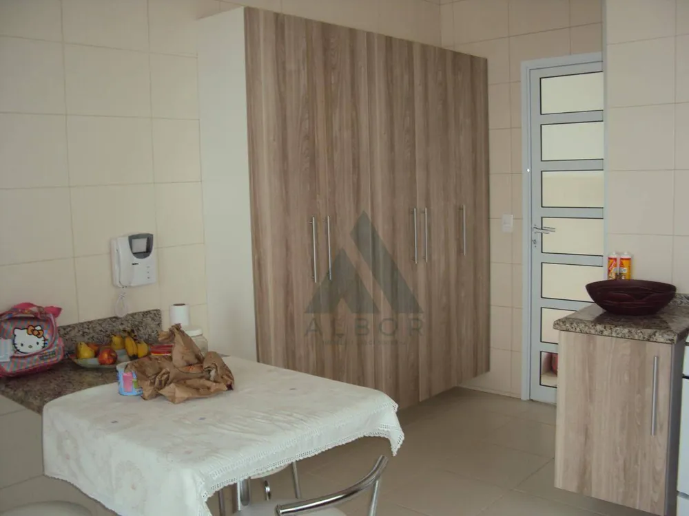 Casa, 3 quartos, 215 m² - Foto 5