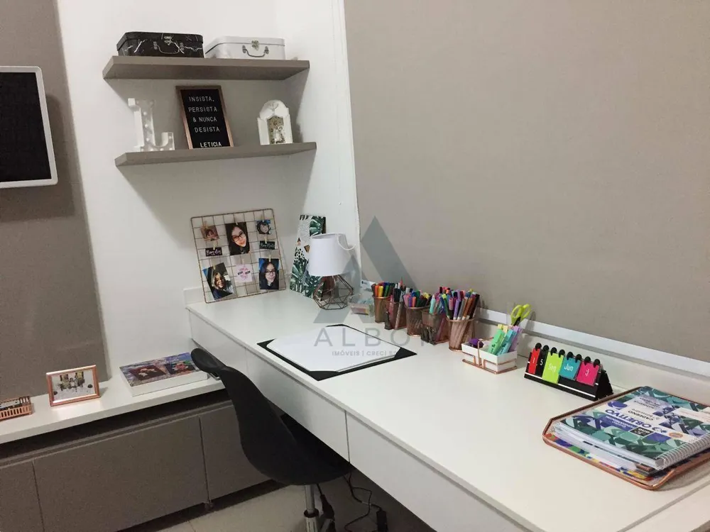 Casa, 3 quartos, 215 m² - Foto 10
