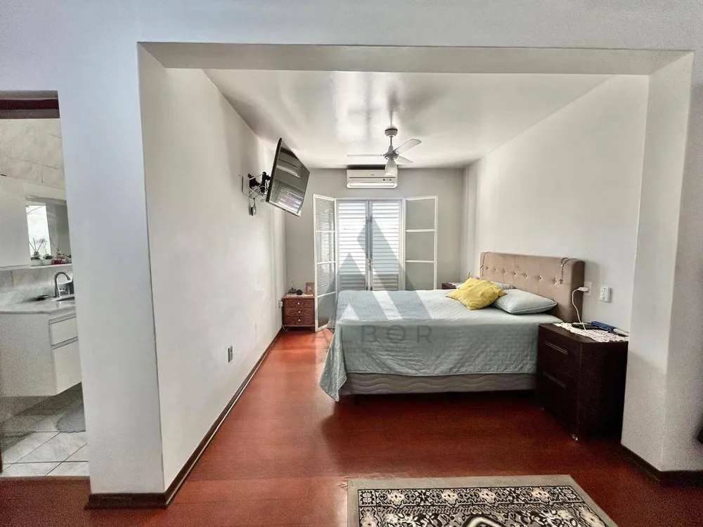 Casa, 3 quartos, 276 m² - Foto 6