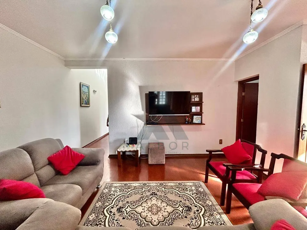 Casa, 3 quartos, 276 m² - Foto 8