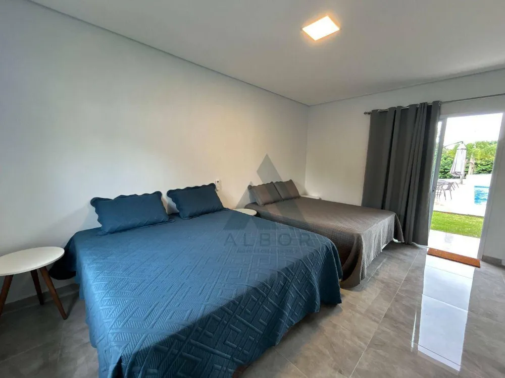 Casa, 4 quartos, 270 m² - Foto 4