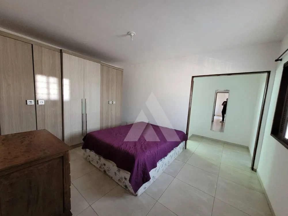 Casa, 4 quartos, 260 m² - Foto 7