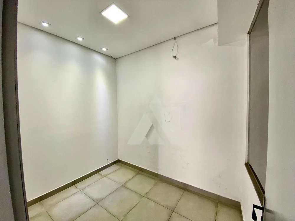 Prédio Inteiro, 961 m² - Foto 2