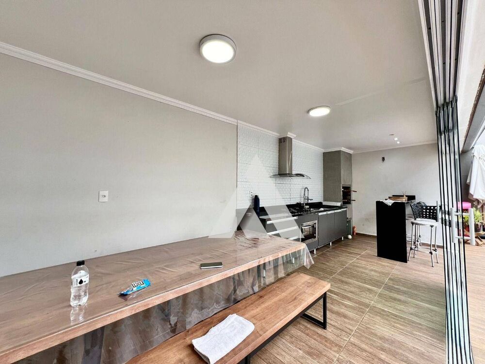 Casa, 4 quartos, 200 m² - Foto 11