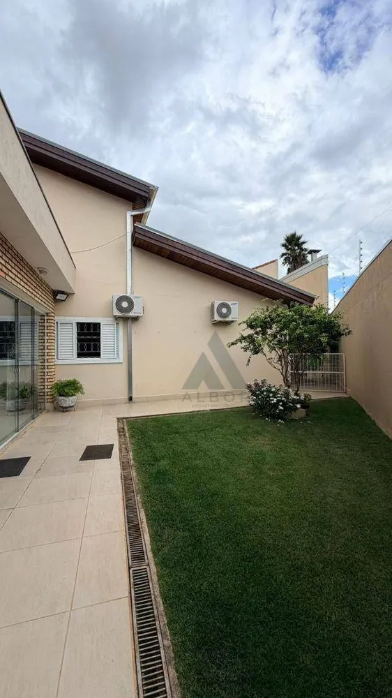 Casa, 3 quartos, 305 m² - Foto 4