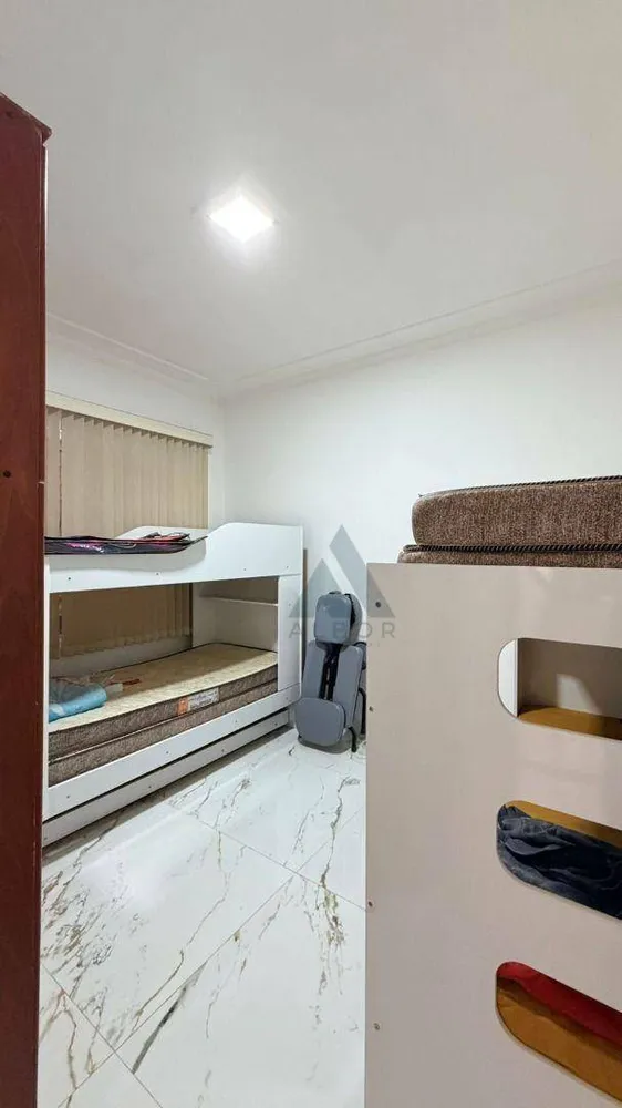 Casa, 3 quartos, 305 m² - Foto 8
