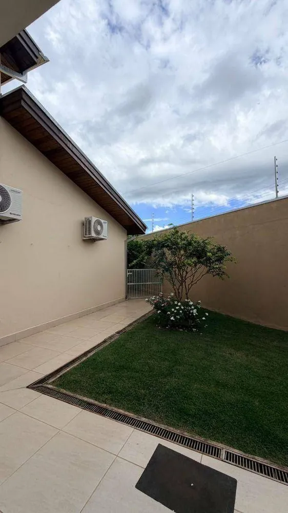 Casa, 3 quartos, 305 m² - Foto 3