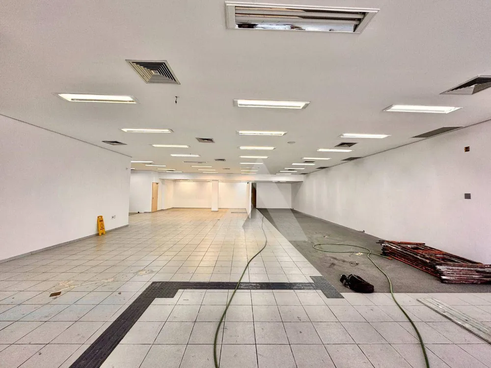Prédio Inteiro, 740 m² - Foto 1