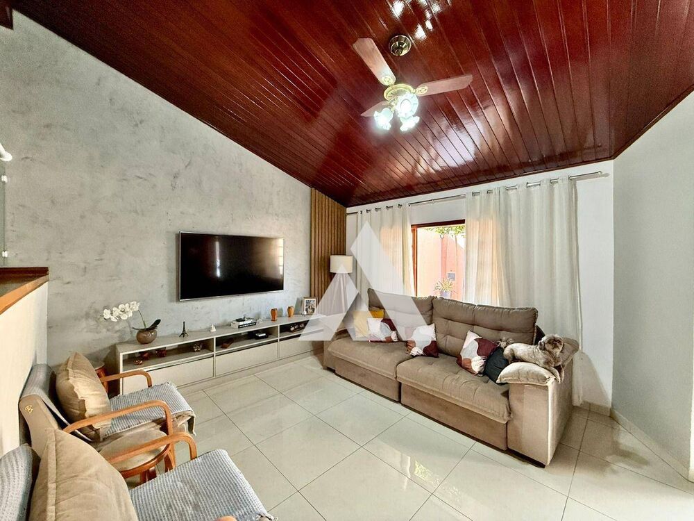 Casa, 3 quartos, 380 m² - Foto 4