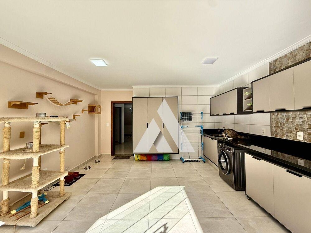 Casa, 3 quartos, 380 m² - Foto 27