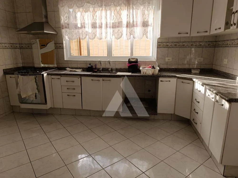 Casa, 3 quartos, 205 m² - Foto 10
